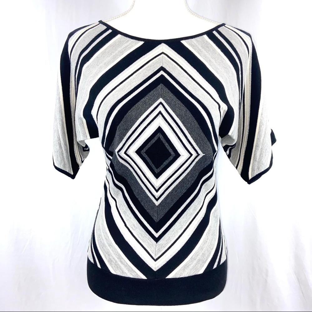 WHBM White Black Grey Silver Geometric Striped Short Batwing Sleeve Sweater